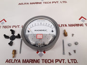 Dwyer 2310C Differential Pressure Gauge