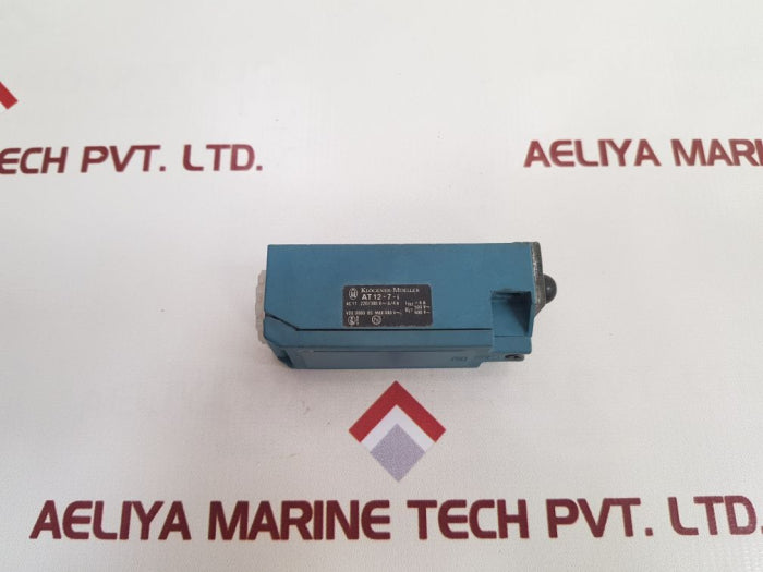 Klöckner-moeller At12-7-i Limit Switch