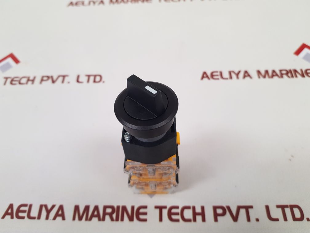 Eao 704.900.4 Push Button Switch 704.900.3
