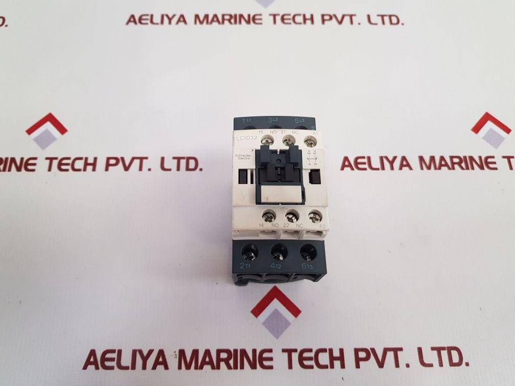 Schneider Electric/Telemecanique Lc1D32 Relay Contactor 50A 690V 50/60Hz