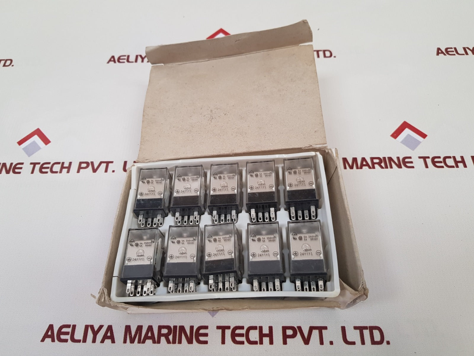 Lot Of 10X Omron My4Z-d Relay 5A 250 Vac