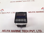 Omron Temperature Controller E5Cn-r2Tu