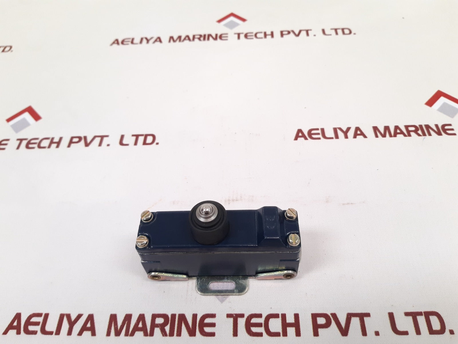 Schmersal Ms 302-11Y-w Limit Switch New