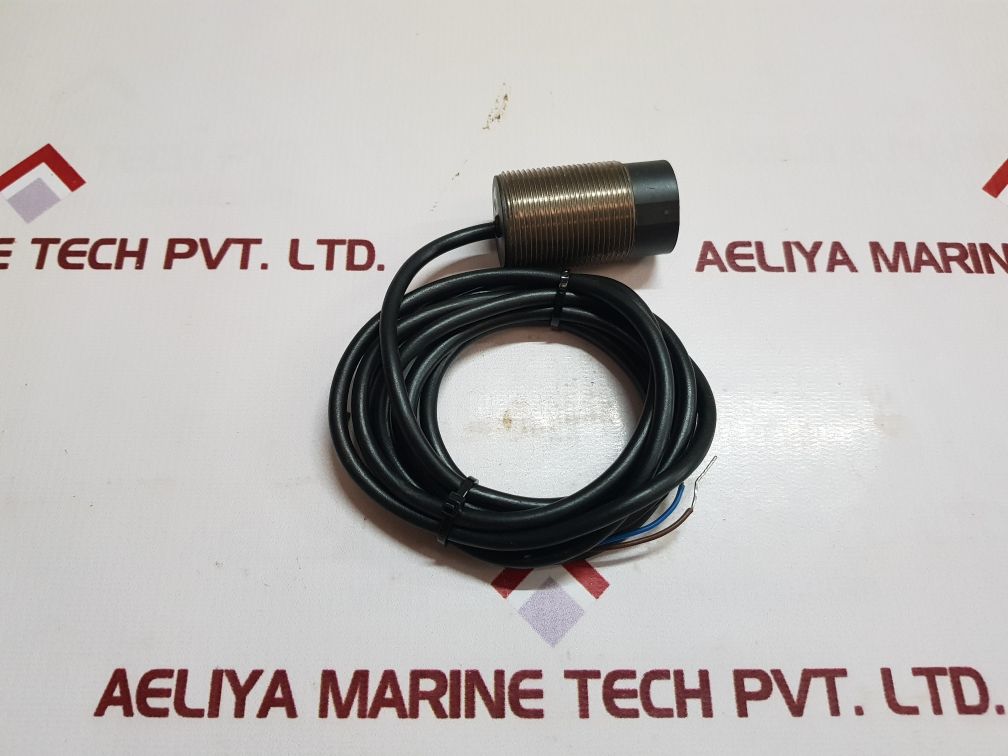 Telemecanique Xs2 30Blnal2 Proximity Switch