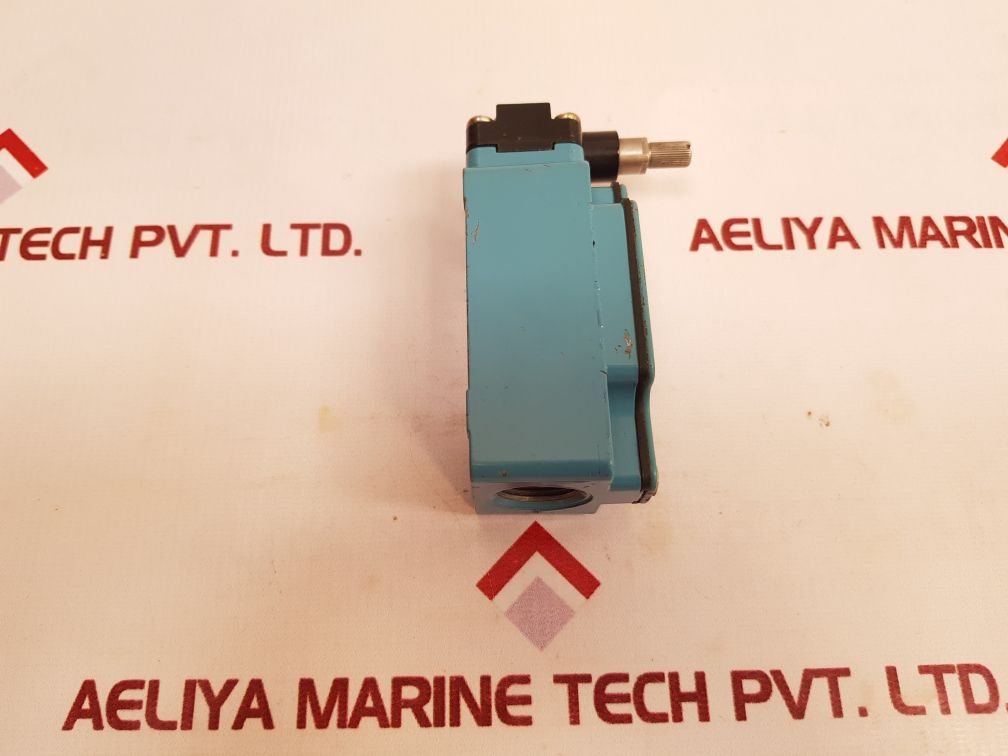 Honeywell Glac01A2W Limit Switch Used