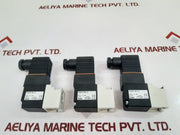 Smc v0307e-bd1-q solenoid valve ac24v