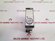 Honeywell R7420B1002 Temperature Regulator