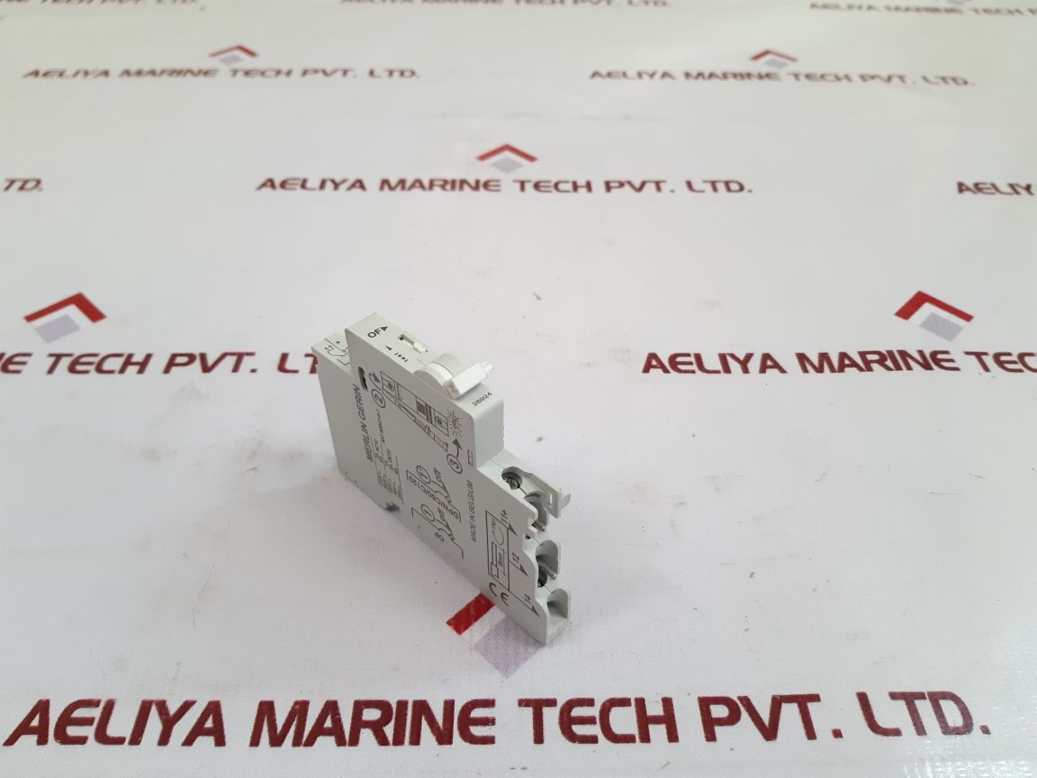 Merlin Gerin 26924 Contact Auxiliary Switch