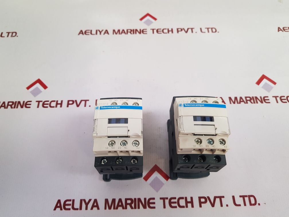 Schneider Electric Lc1D12 Contactor Relay Lc1D12P7 New