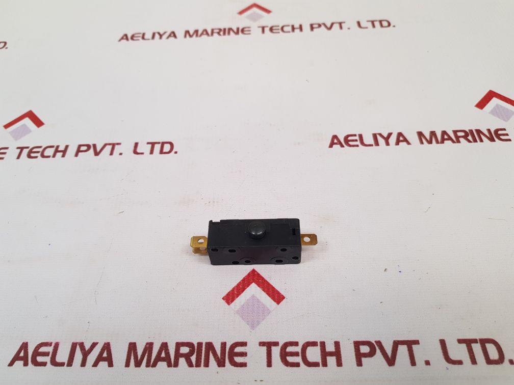 Crouzet F 83152 Micro Switch