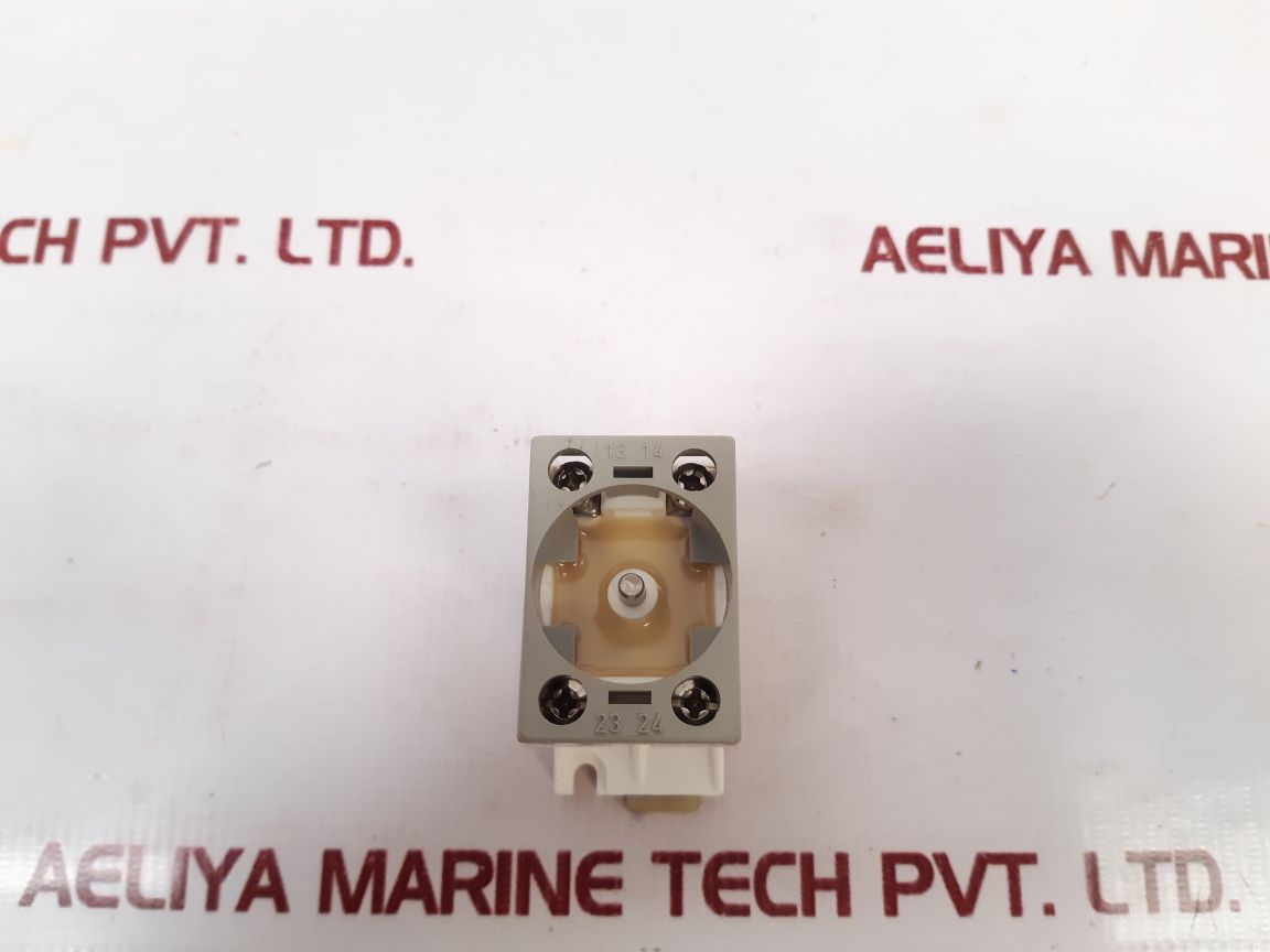 Cooper crouse-hinds ghg4171101r0002 push button ghg41