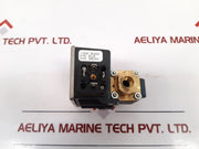 United Electric Controls 24-15428 Pressure Switch