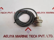 Omron E2E-x18My2 Proximity Switch Used
