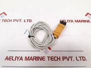 Omron E3S-x3Ce4 Photoelectric Switch