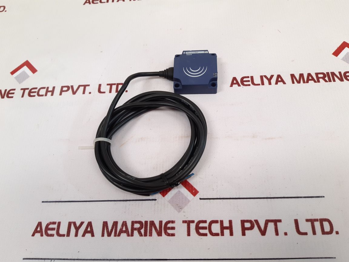 Telemecanique Xs8C1A1Mbl2 Proximity Sensor