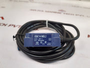 Telemecanique Xs8C1A1Mbl2 Proximity Sensor