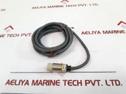 Omron E2E-x10My2 Proximity Switch