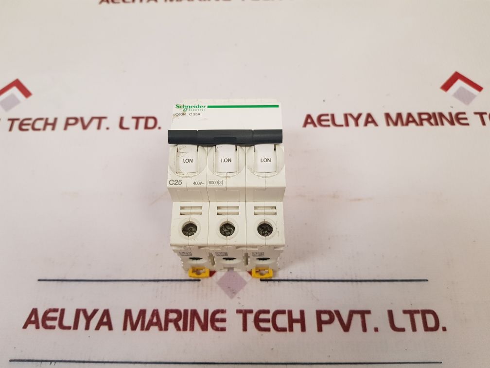 Schneider Electric Ic60N C25A Circuit Breaker
