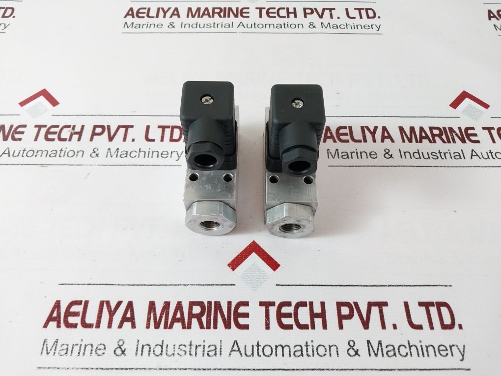 Rexroth 0821100013 Pressure Switch 