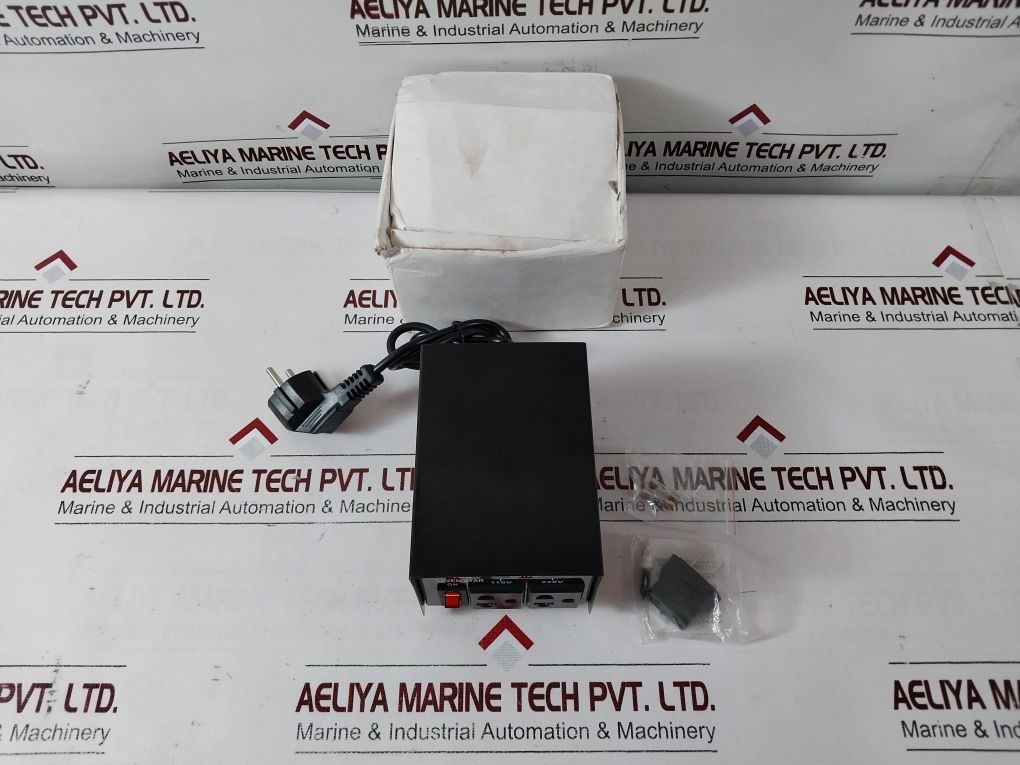 Seven Star St-100 Step Up & Down Transformer 110/220V