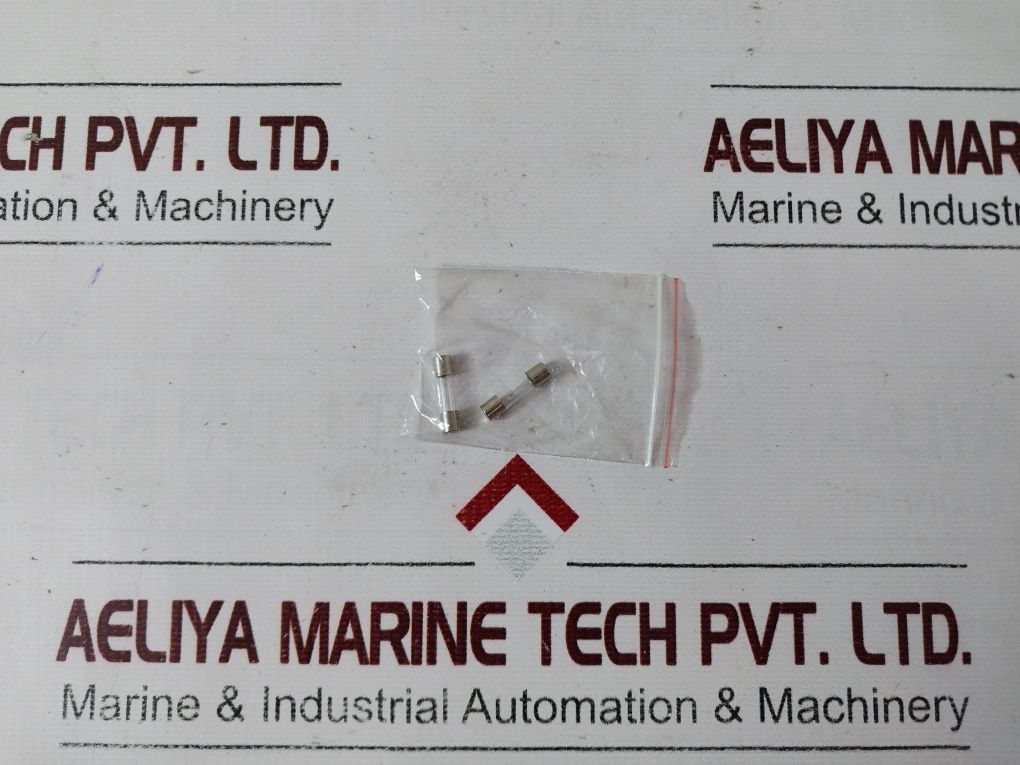 Seven Star St-100 Step Up & Down Transformer 110/220V