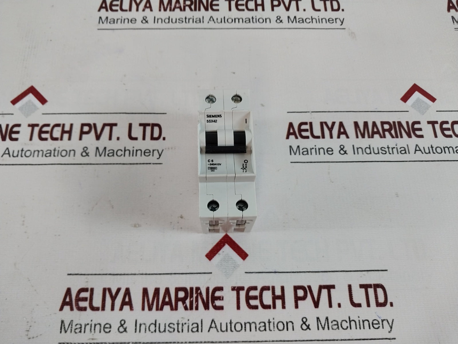 Siemens 5Sx42 C6 2-pole Circuit Breaker ~240/415V