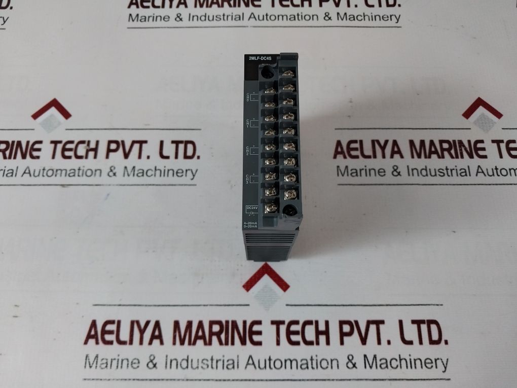 Honeywell 2Mlf-dc4S Analog Output Module