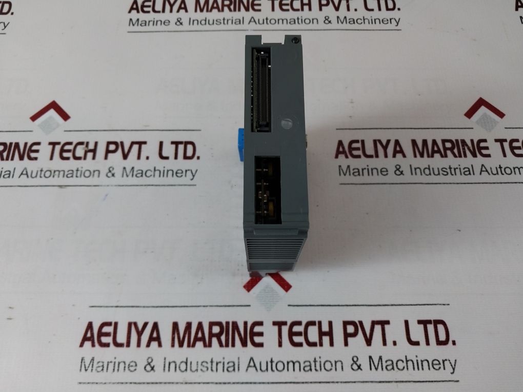 Honeywell 2Mlf-dc4S Analog Output Module