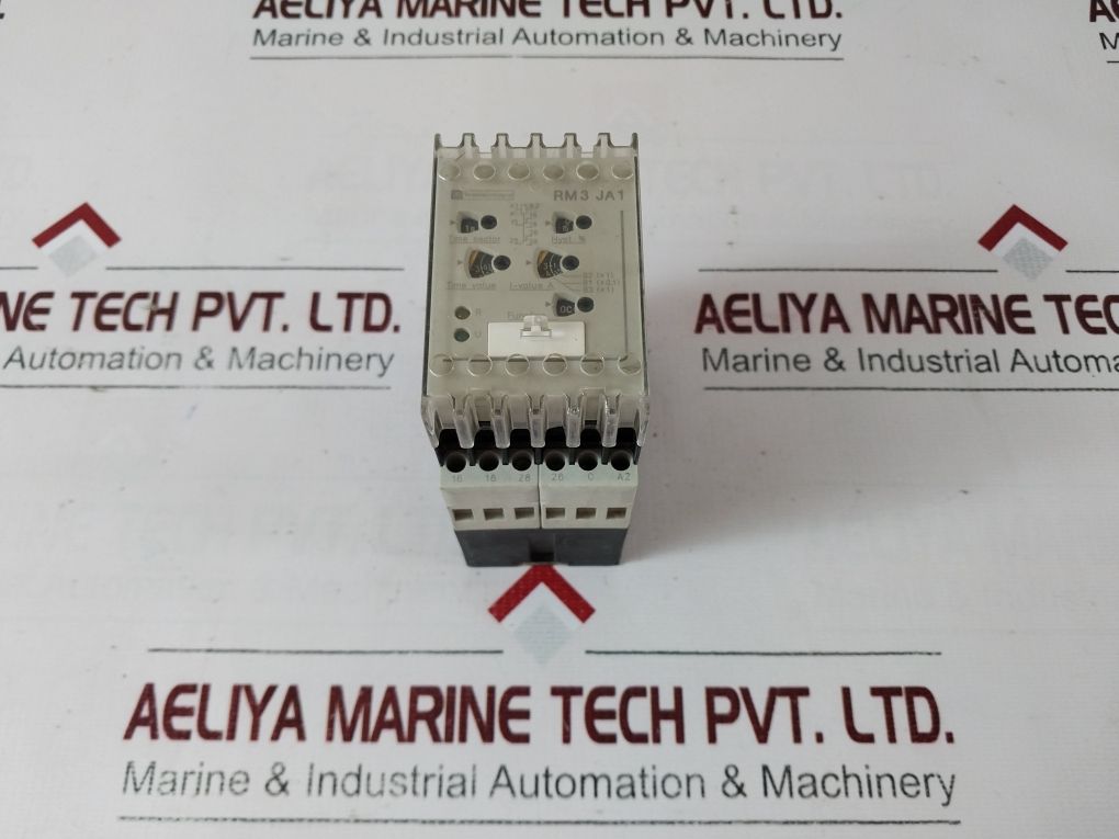Telemecanique Rm3 Ja112Mw Programmable Relay