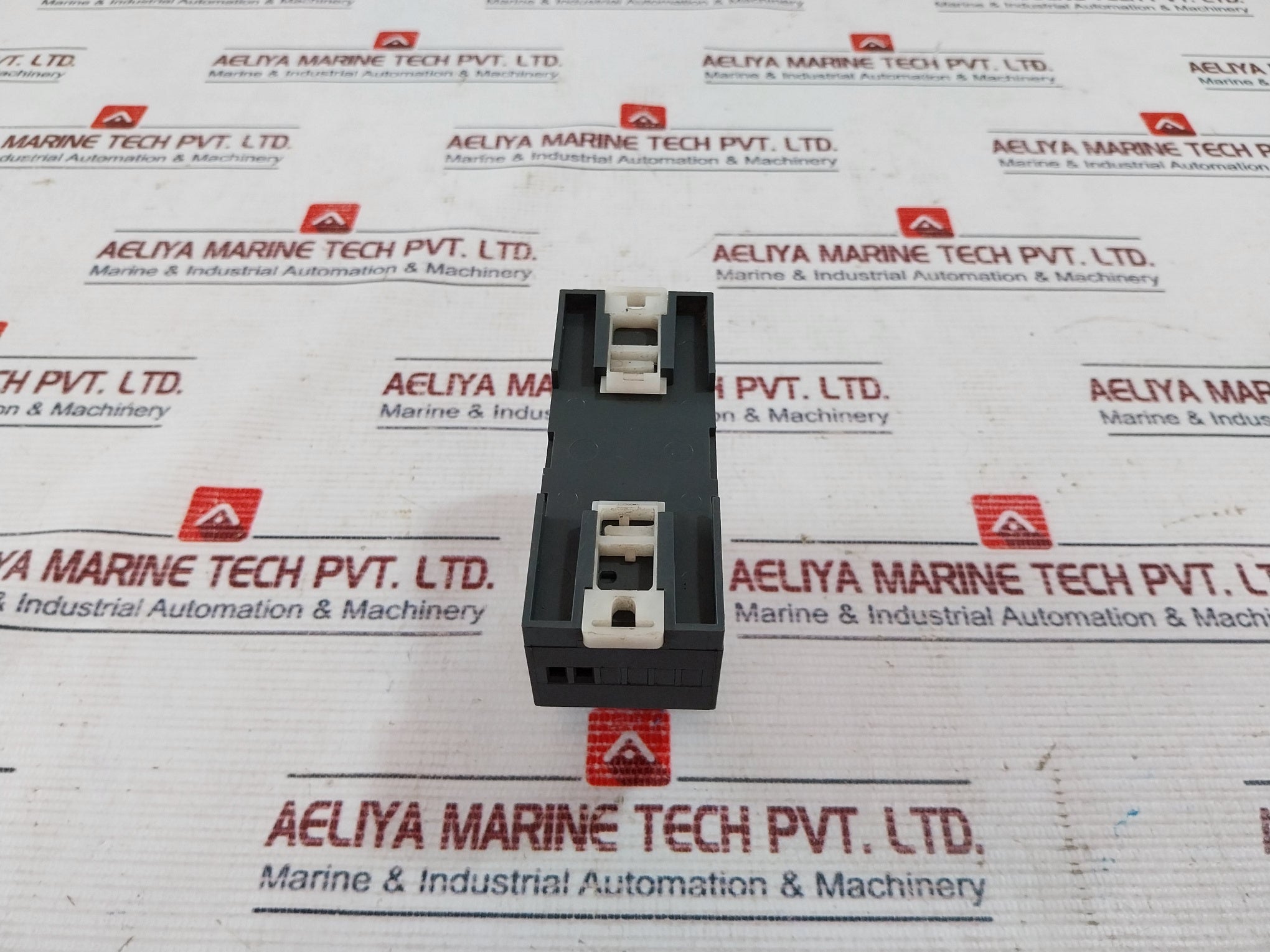 Gic 67Ddt0 Digital Time Switch 240Vac 50-60Hz