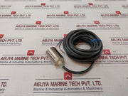 Omron E2E-x10Y1 Proximity Sensor With Cable 24 To 240Vac