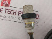 Omron E2F-x5Y1 Proximity Switch Sensor 24-240Vac