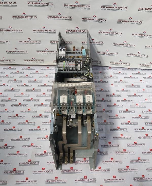 Siemens 6Sl3760-0Ab00-0Aa0 Line Connection Module 3Ac 660-690V 234A