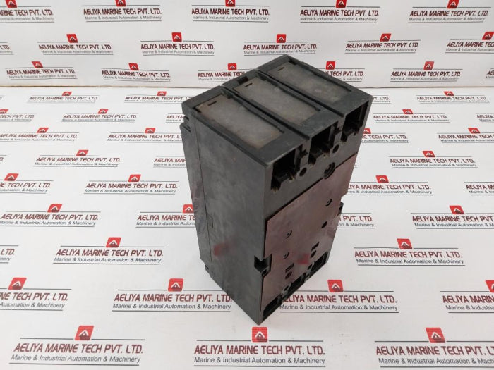 Unelec Record D 400 Circuit Breaker 750V 400A