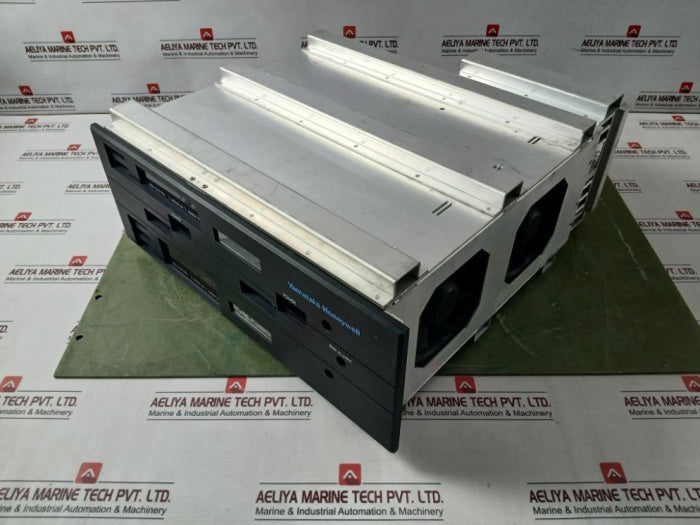 Yamatake-honeywell 80364386-100 Control Unit 100V 50/60Hz