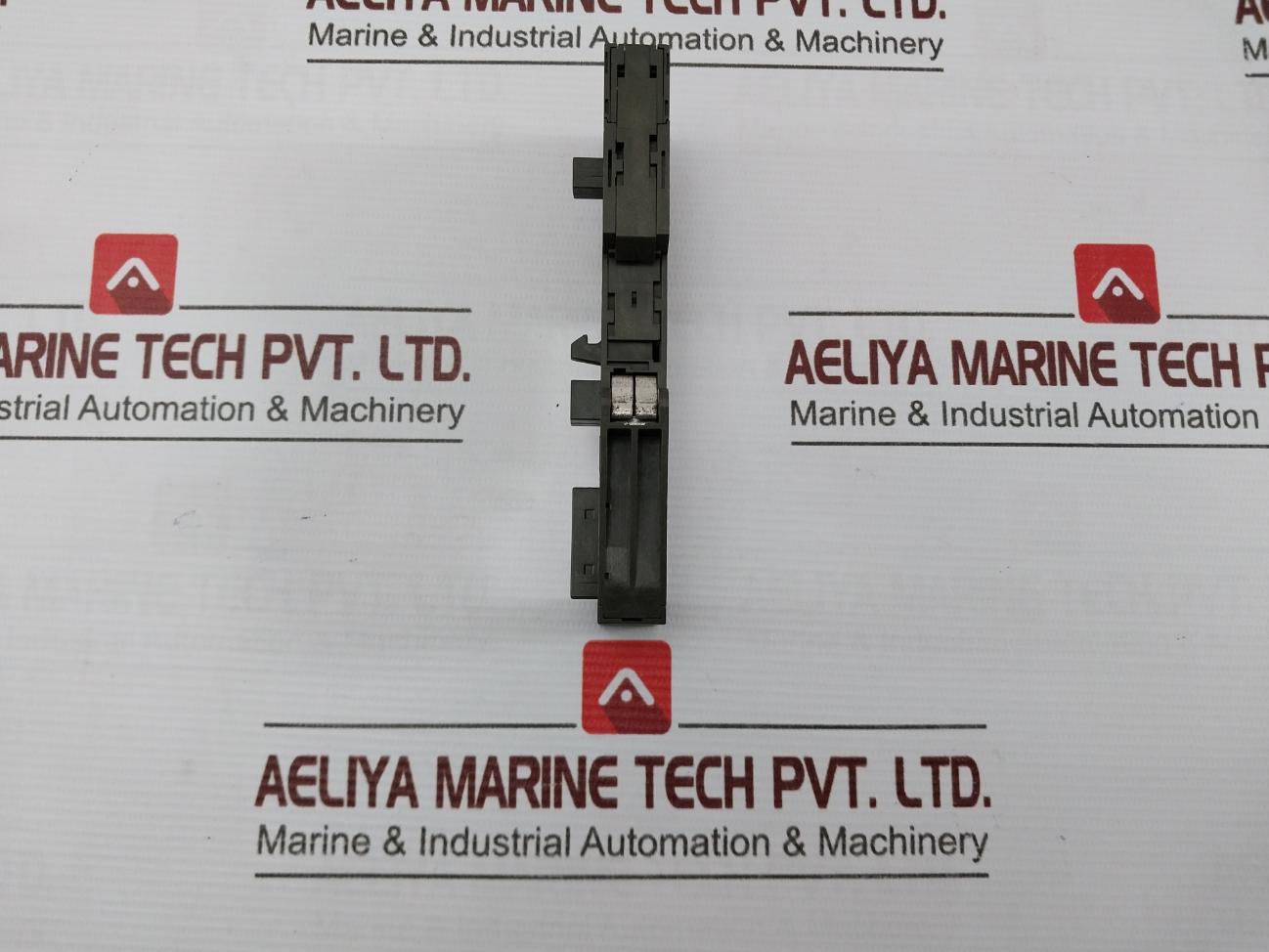 Siemens 6Es7 193-4Cb20-0Aa0 Plc Terminal Module U8 Tm-e15S24-01