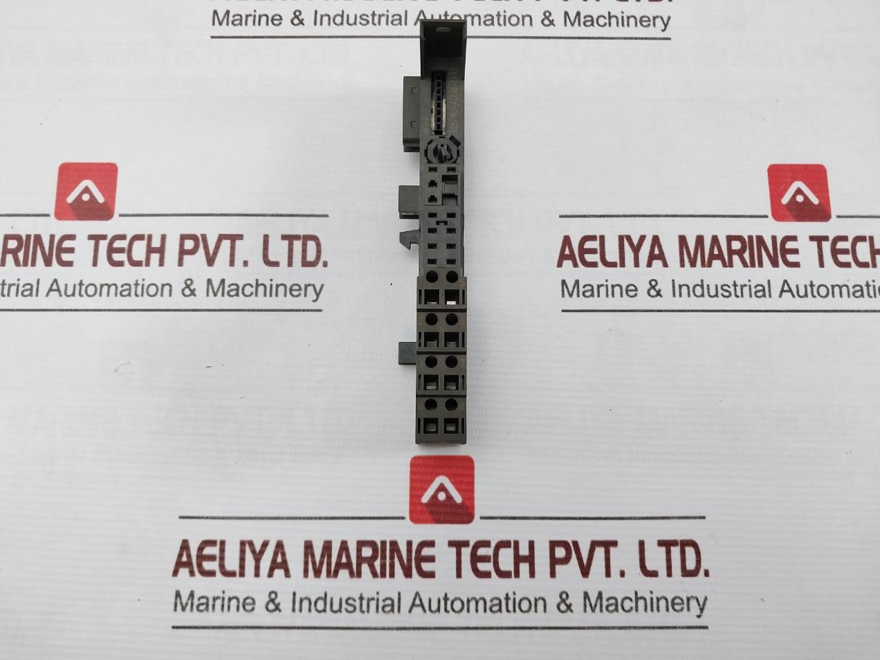 Siemens 6Es7 193-4Cb30-0Aa0 Plc Terminal Module A2 E02 Tm-e15C24-01