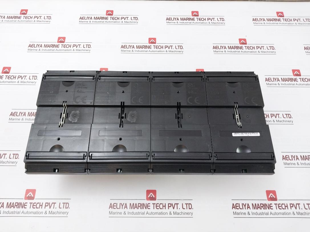 FoxBoro Fbm201D I/A Series Fieldbus Module Rack 24Vdc P0922Yk, P0916Ta, P0914Sq