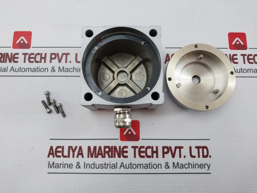 762H/90/1•3K Brand Penny+Giles Position Sensor Used