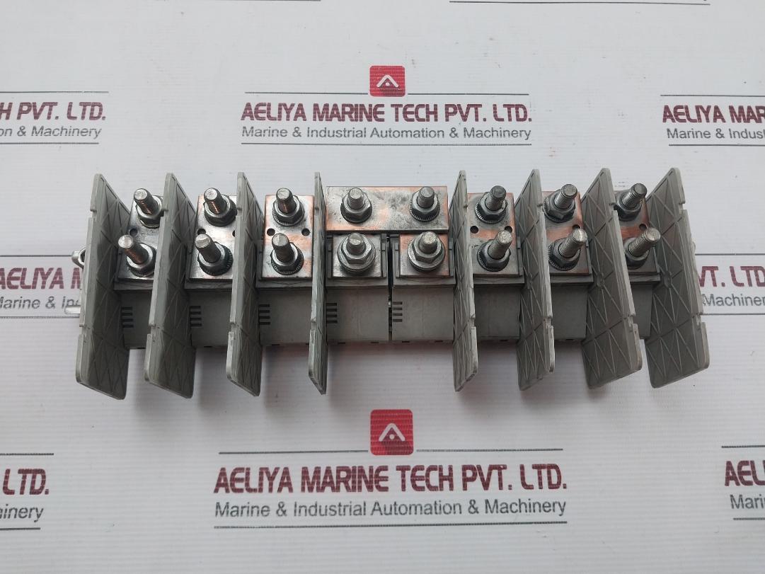Industrial Terminal Block 879483 Rev. 03