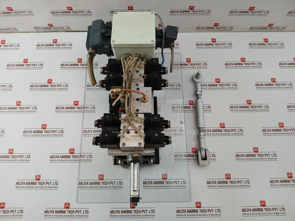 Digital Governor System Actuator 0-10Bar 24Vdc - Kongsberg