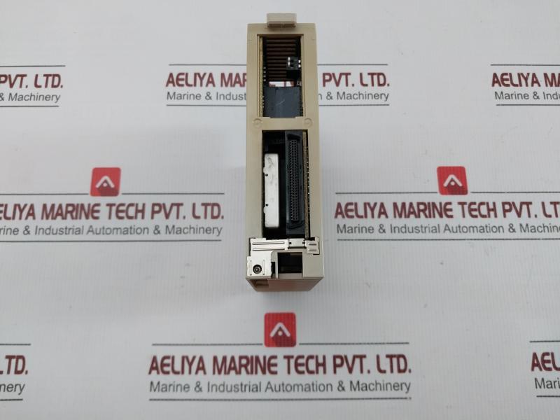 Omron Analog Output Unit Cs1W-da08C 8 Point 4-20Ma