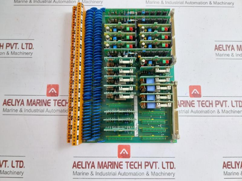Soren T. Lyngso Multi-card Rack System 600.097.205