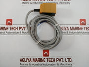 Proximity Switch Sensor Omron Tl-n10Me1 Dc  10–30V 2M-cable