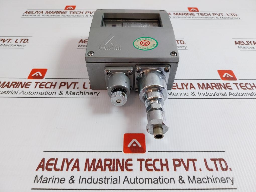 Liantai 0-2 Mpa Pressure Controller Ywk-50-c