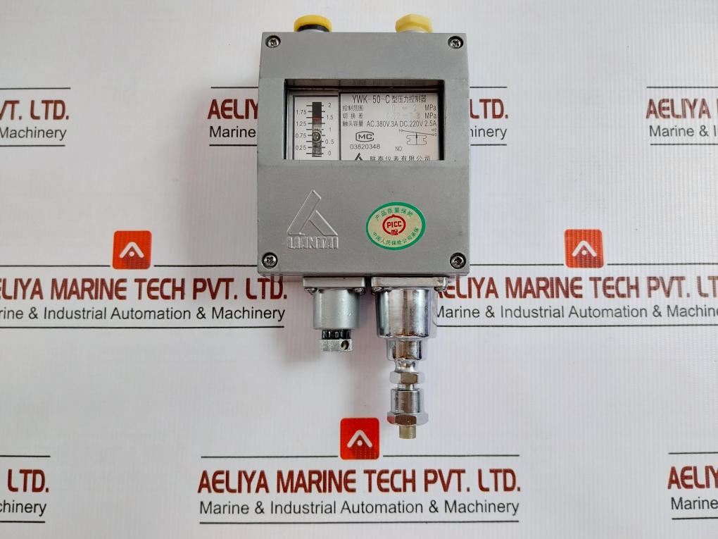 Liantai 0-2 Mpa Pressure Controller Ywk-50-c