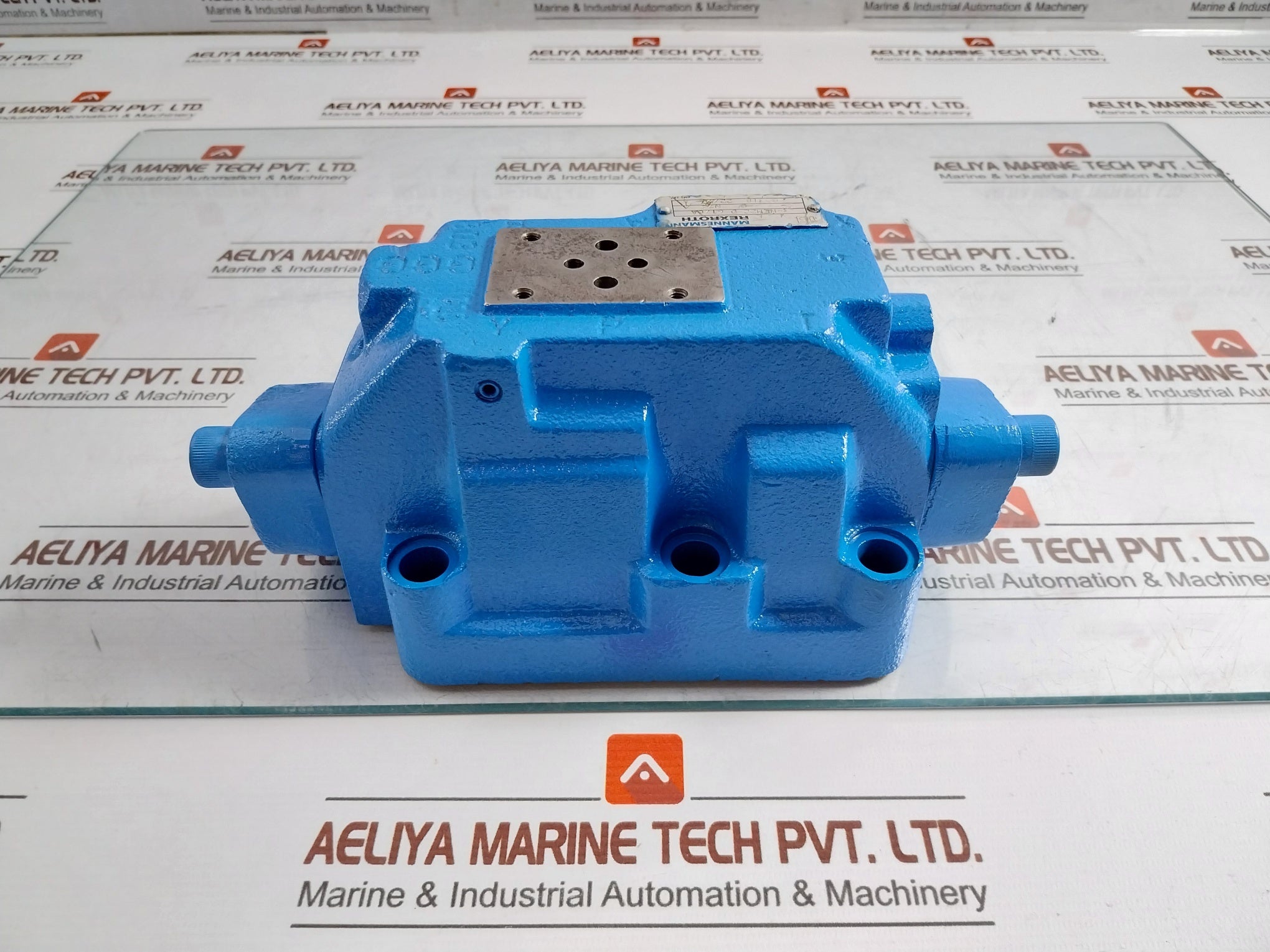 Mannesmann Rexroth 4Weh22 D 61/6A Directional Spool Valve