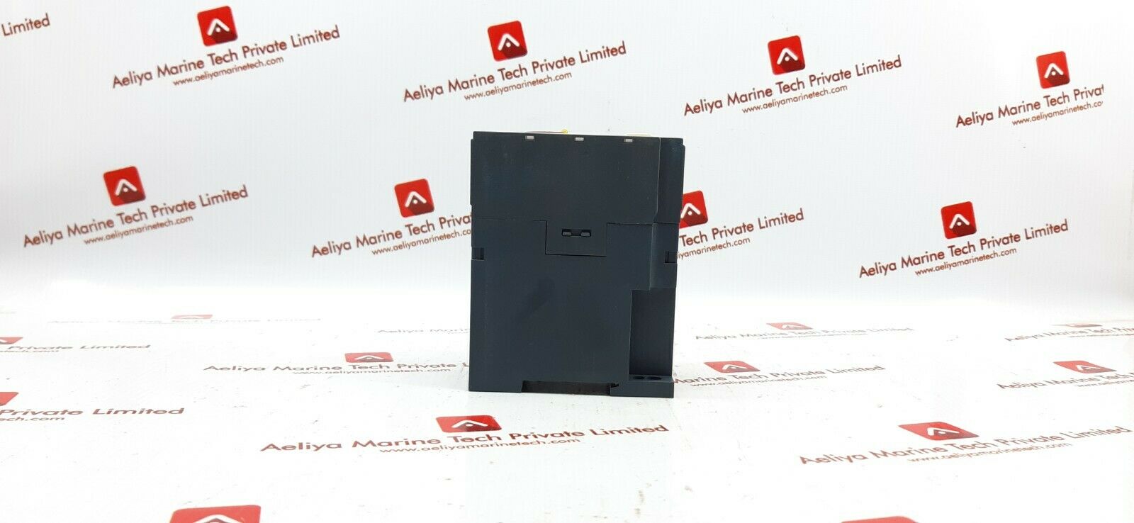 Siemens 7pu4540-2bj30 time delay relay