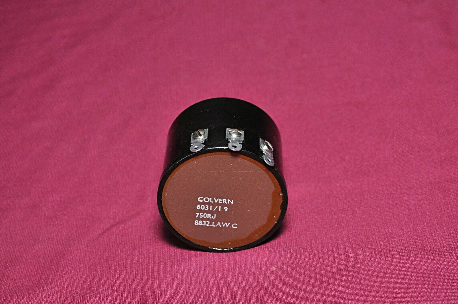 Colvern 6031/19 potentiometer 750 ohm