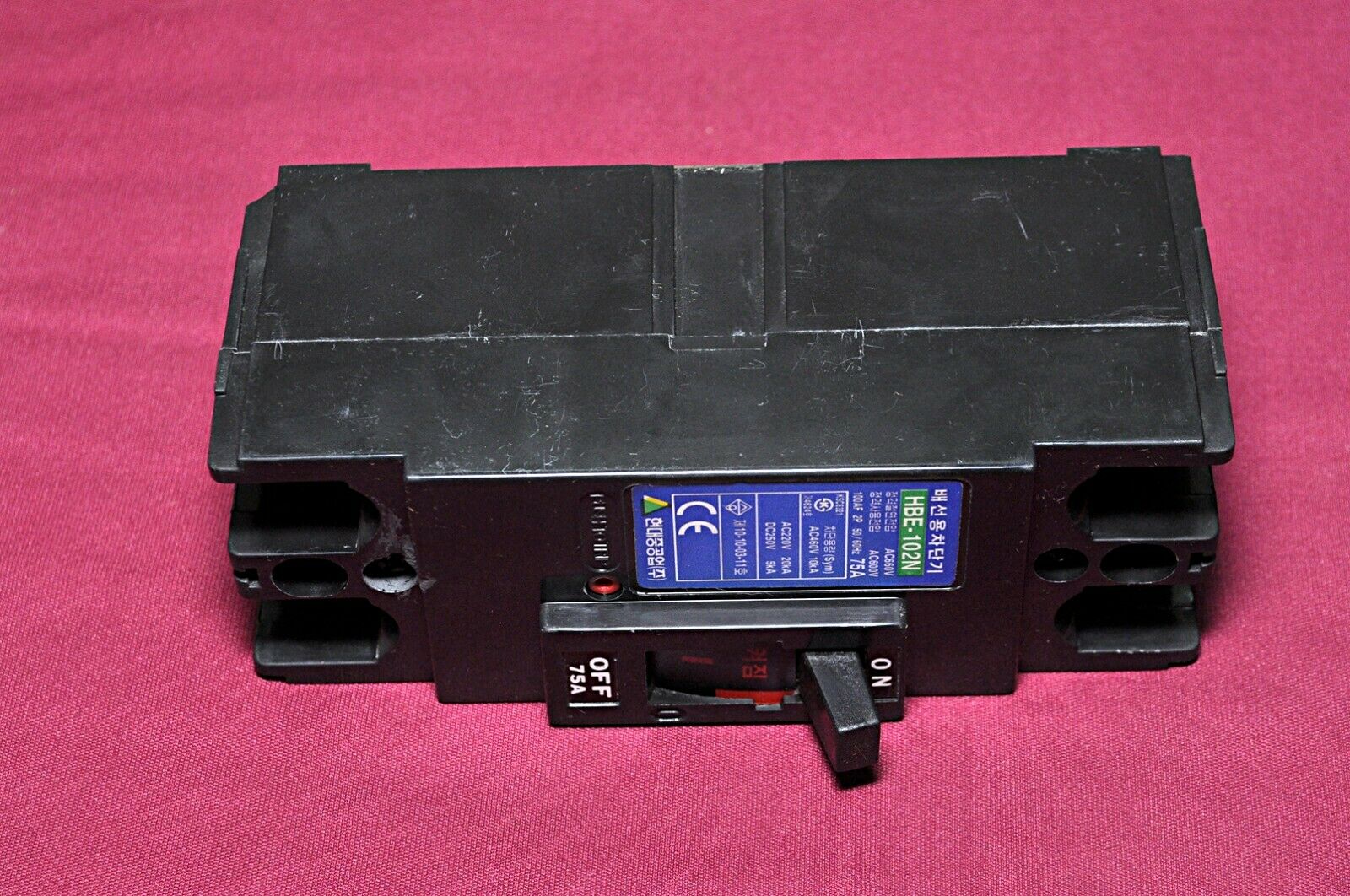Hyundai Hbe-102N Molded Case Circuit Breaker 75A Ac600V 50/60Hz